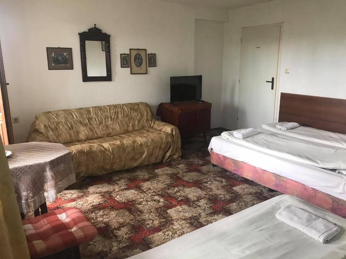 Guestrooms Ross Veliko Tarnovo Exterior photo
