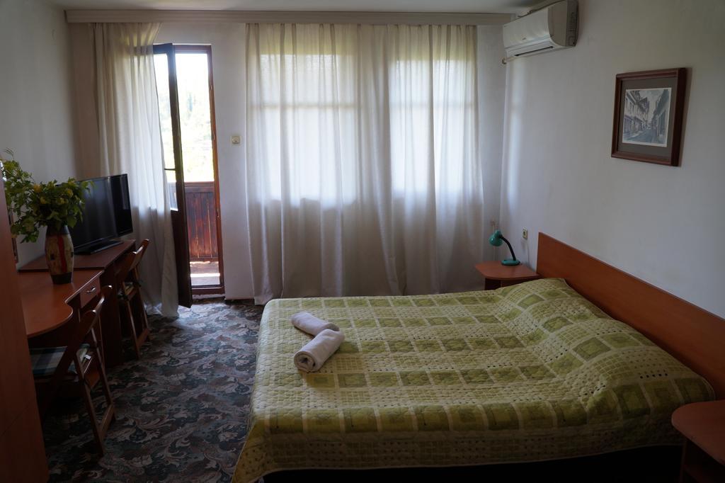 Guestrooms Ross Veliko Tarnovo Exterior photo